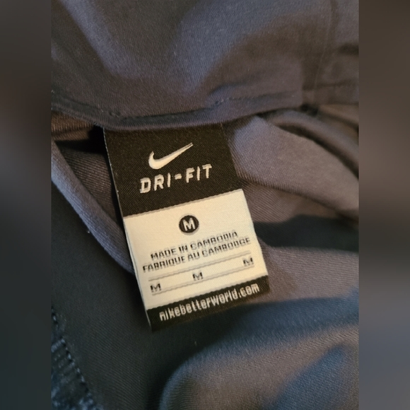 NIKE DRI-FIT FRONT ZIP TRACK JACKET - Picture 4 of 5